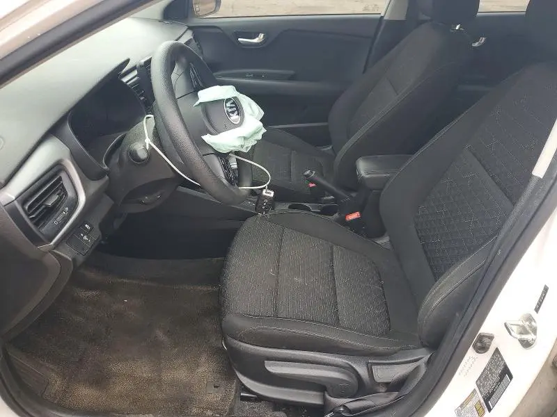 2019 KIA RIO S  