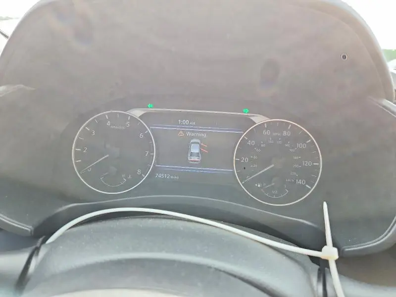 2021 NISSAN ALTIMA SR  