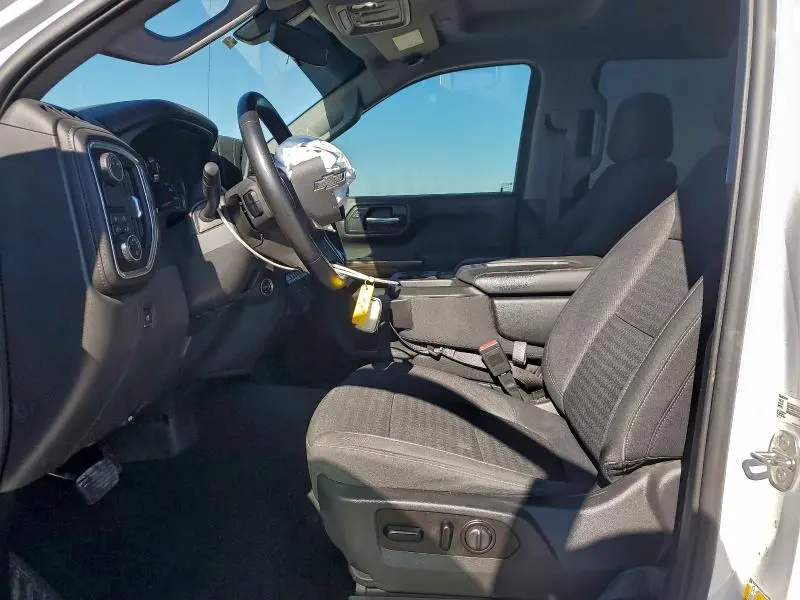 2020 CHEVROLET SILVERADO C1500 RST  