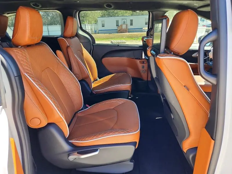 2026 CHRYSLER PACIFICA   