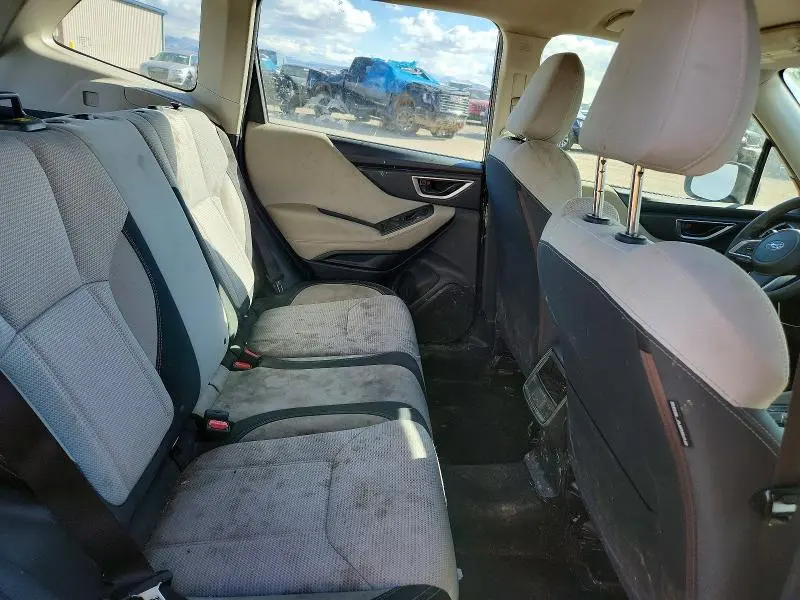 2021 SUBARU FORESTER   