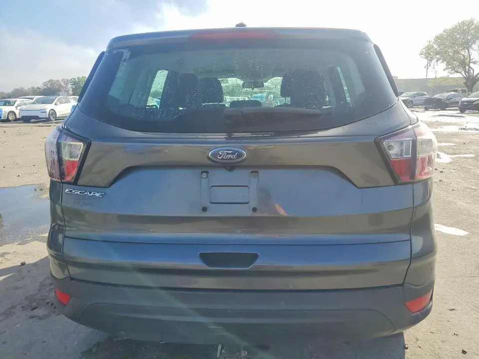 2017 FORD ESCAPE S  