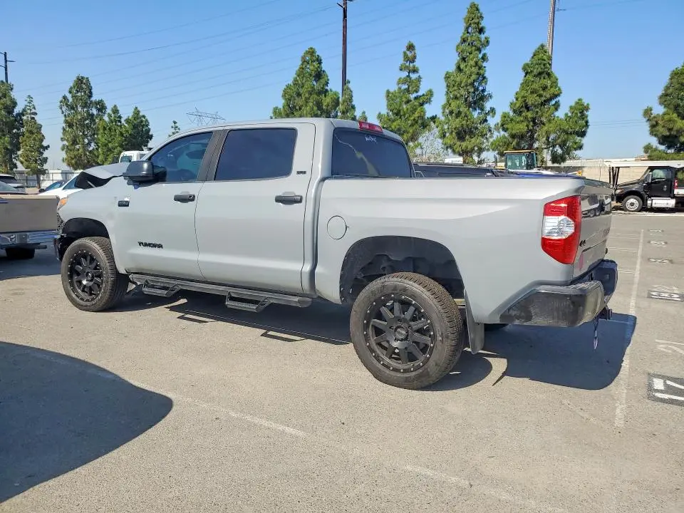 2019 TOYOTA TUNDRA SR5  