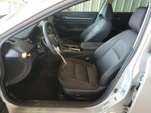 2021 NISSAN ALTIMA SV  