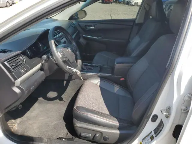 2016 TOYOTA CAMRY LE  