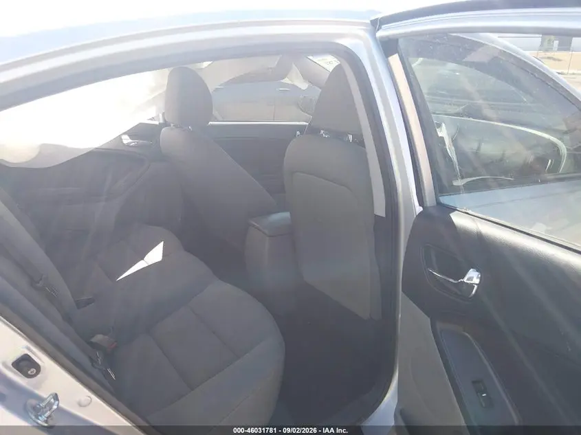 2016 KIA FORTE LX
