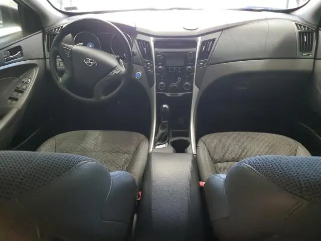 2013 HYUNDAI SONATA SE