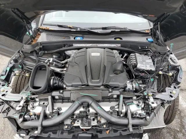 2024 PORSCHE MACAN S  