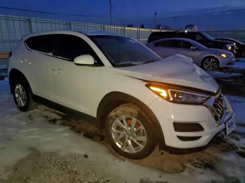 2020 HYUNDAI TUCSON SE  