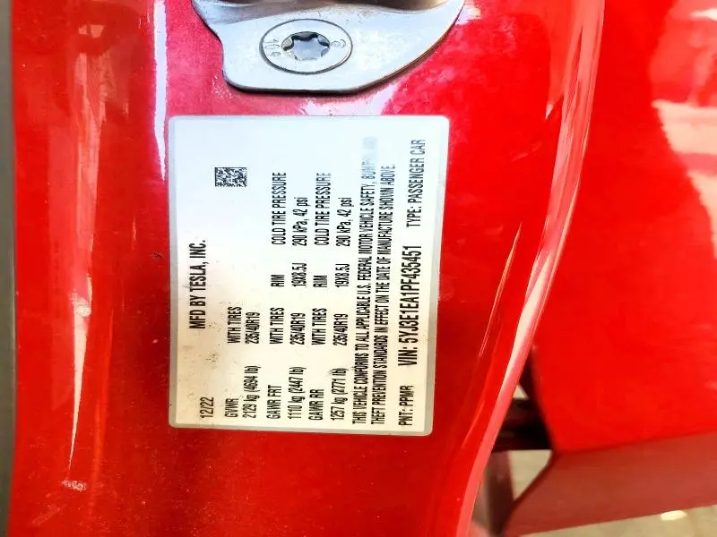 2023 TESLA MODEL 3   
