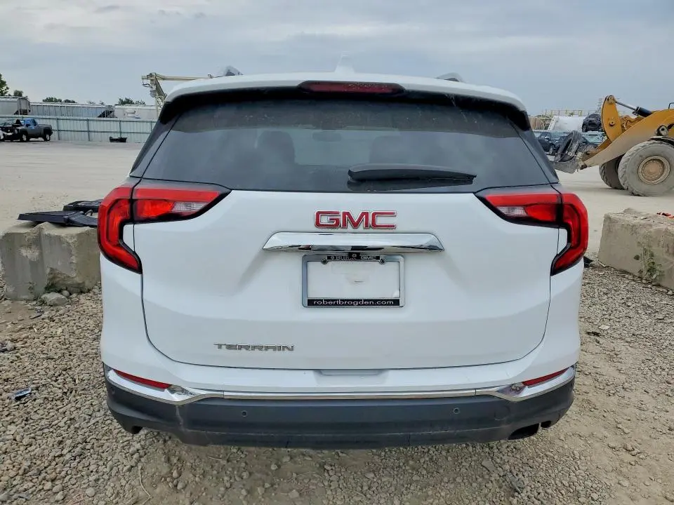2020 GMC TERRAIN SLT  