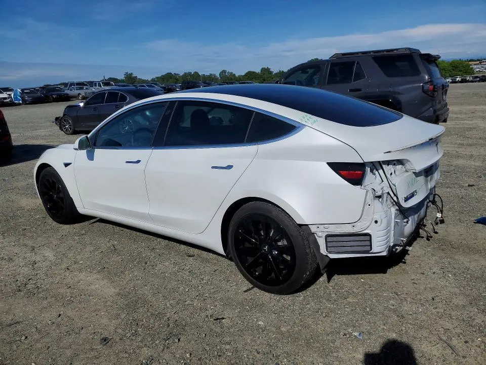 2019 TESLA MODEL 3   