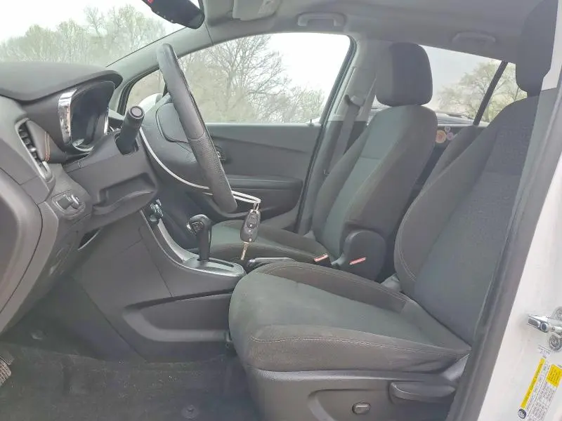2021 CHEVROLET TRAX LS  