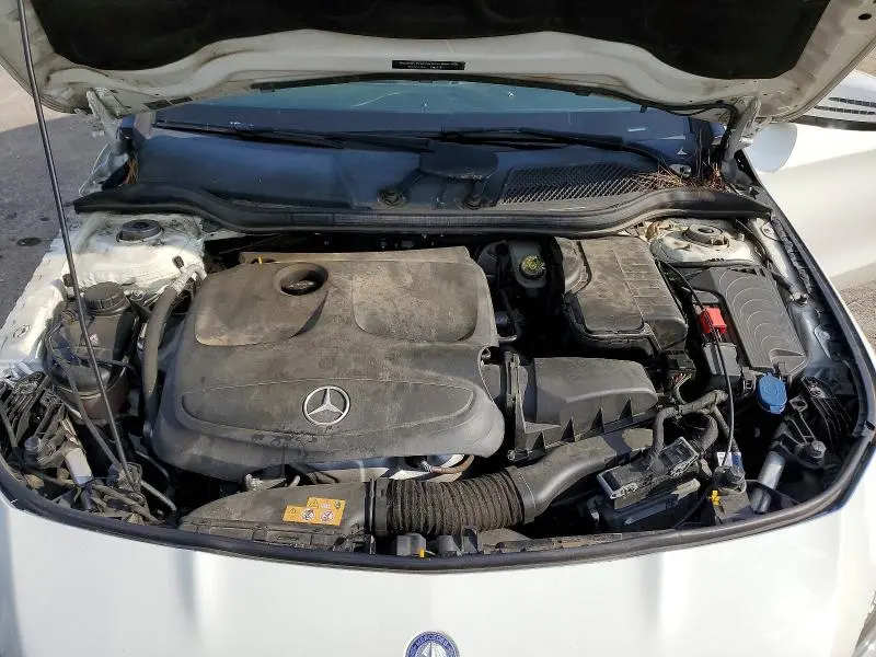 2017 MERCEDES-BENZ CLA 250 4MATIC  