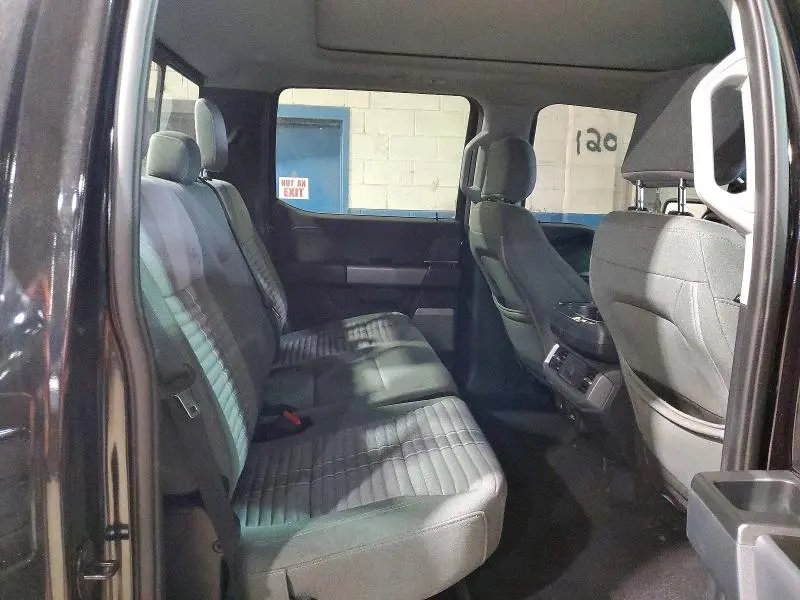 2024 FORD F150 XLT  