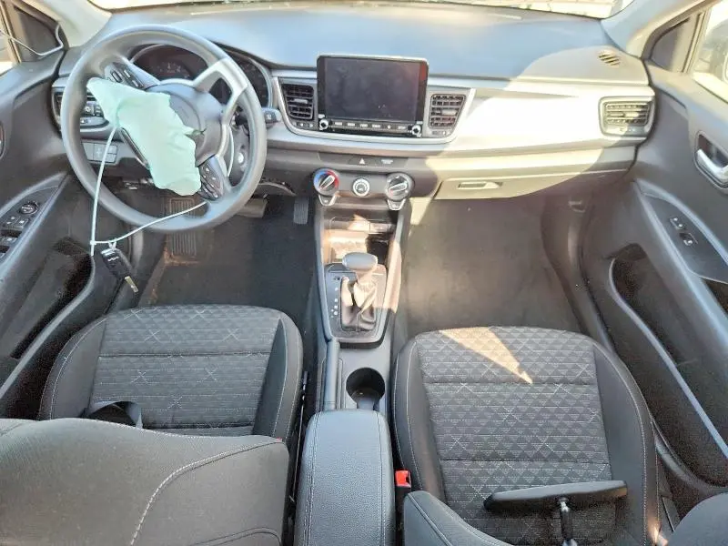 2023 KIA RIO S  