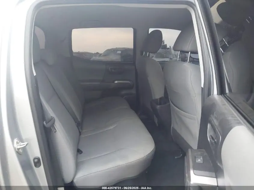 2019 TOYOTA TACOMA SR5