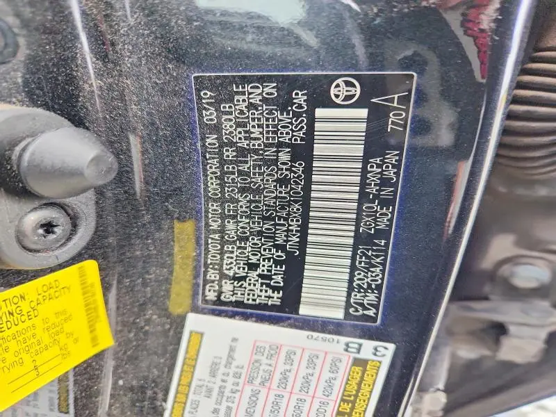 2019 TOYOTA C-HR XLE  