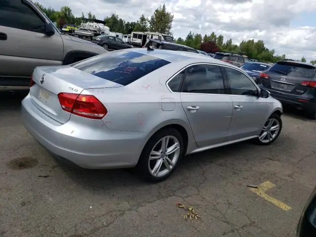 2014 VOLKSWAGEN PASSAT SE