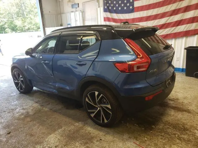 2021 VOLVO XC40 T5 R-DESIGN  