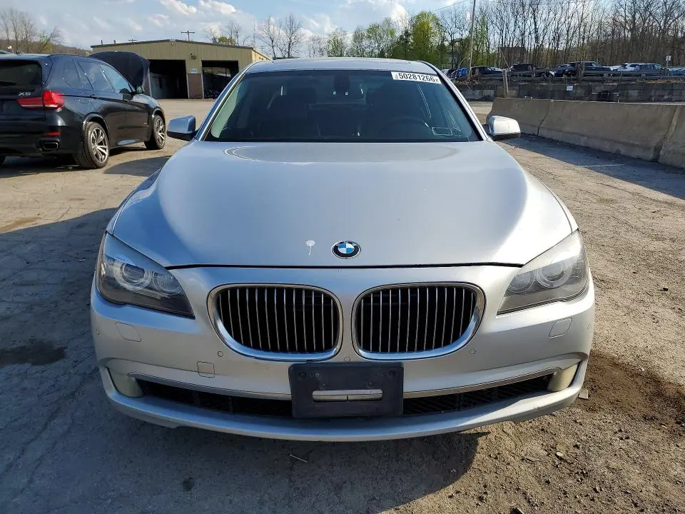 2012 BMW 750 LXI  