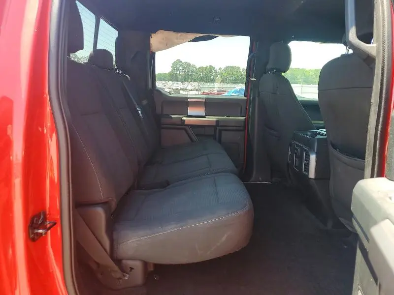 2015 FORD F150 SUPERCREW  