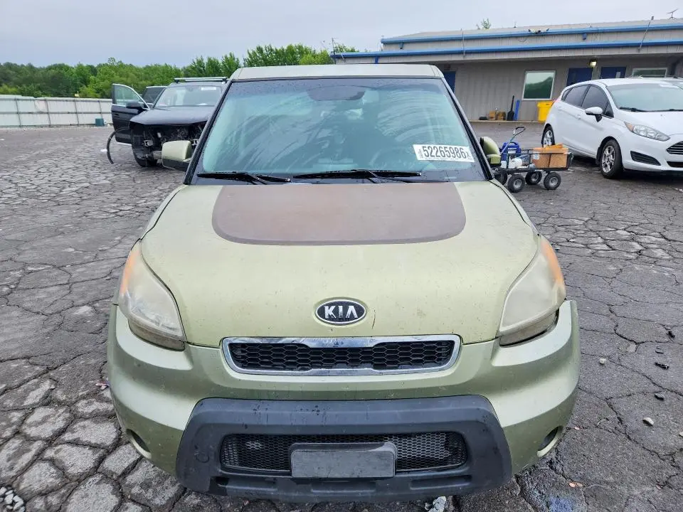 2010 KIA SOUL +  