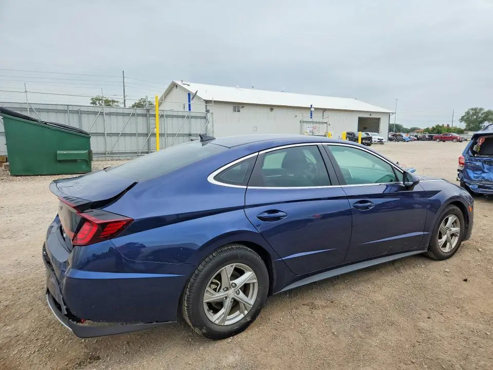 2021 HYUNDAI SONATA SE  