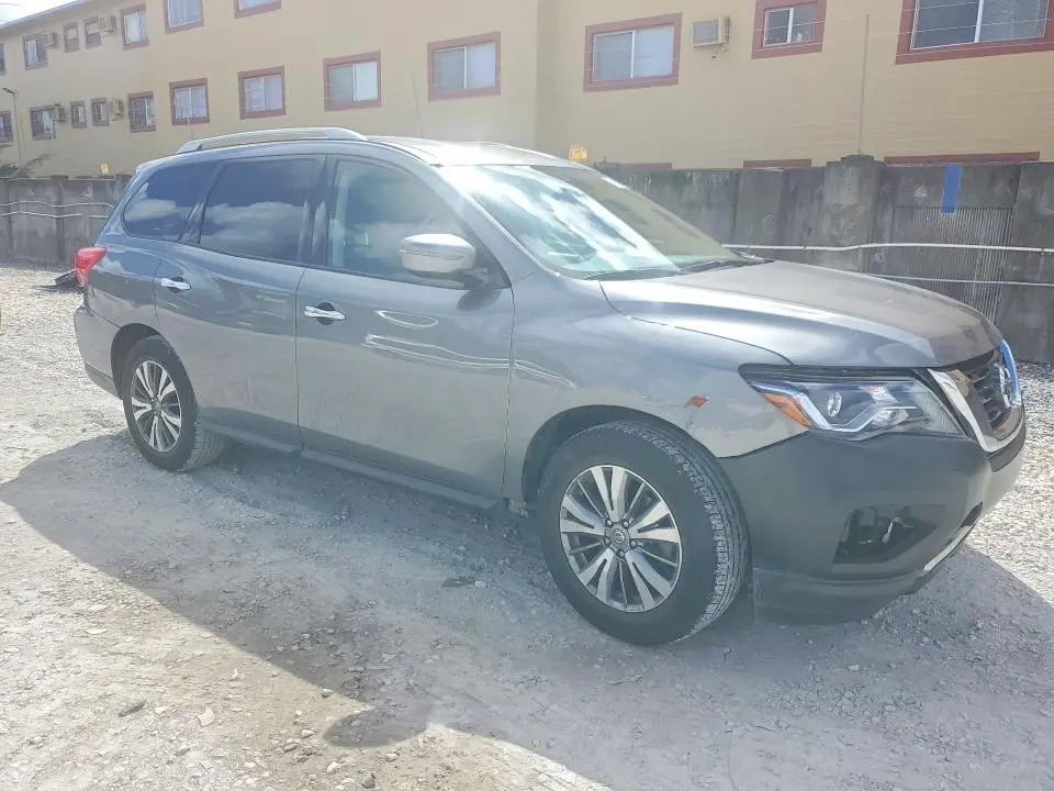 2019 NISSAN PATHFINDER SV  
