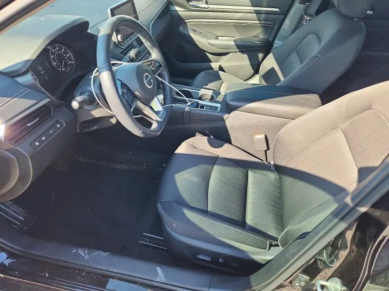 2019 NISSAN ALTIMA SV  