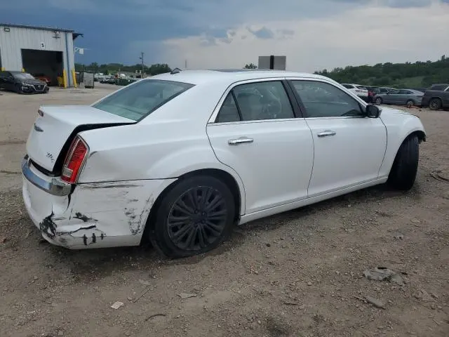 2013 CHRYSLER 300C   