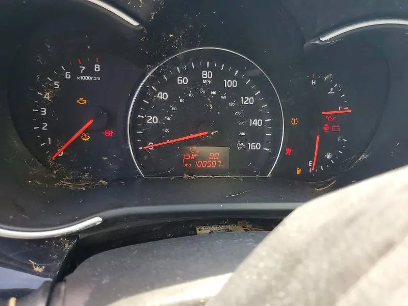 2015 KIA SORENTO LX  