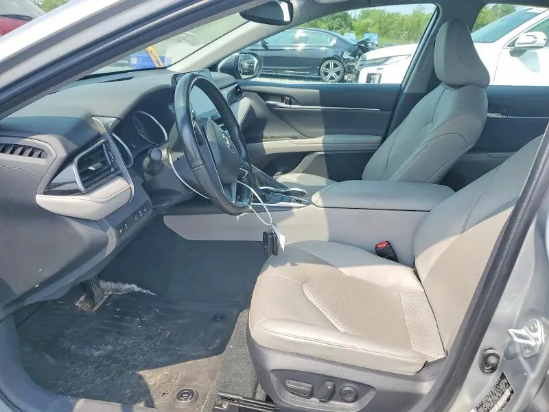 2023 TOYOTA CAMRY XLE  