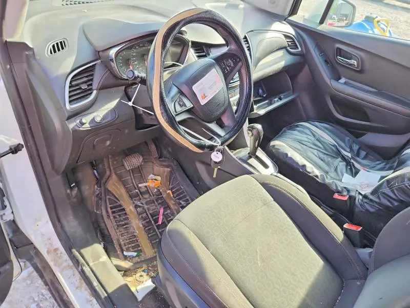 2021 CHEVROLET TRAX LS  