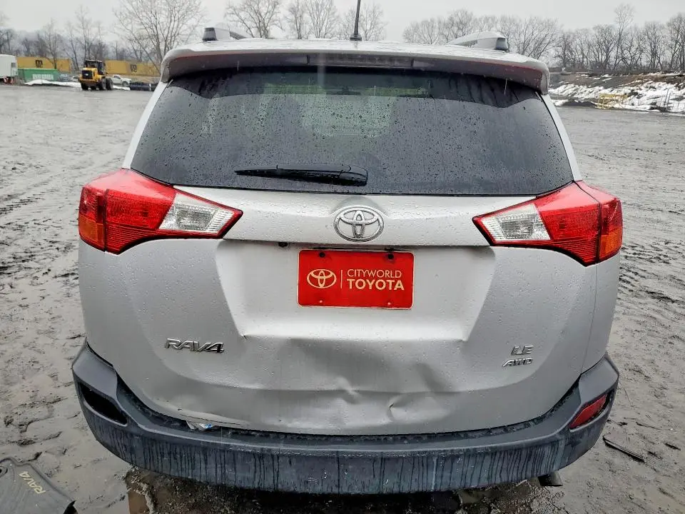 2015 TOYOTA RAV4 LE  