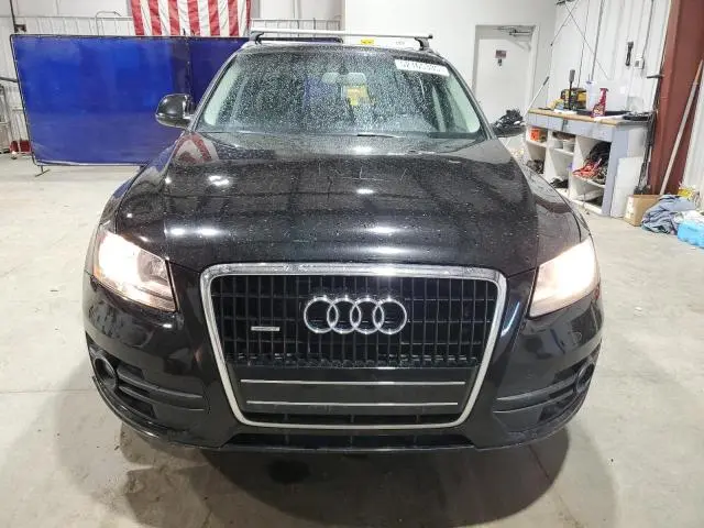 2010 AUDI Q5 PREMIUM  