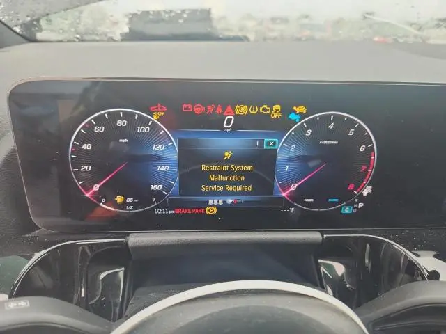 2025 MERCEDES-BENZ GLA 250  