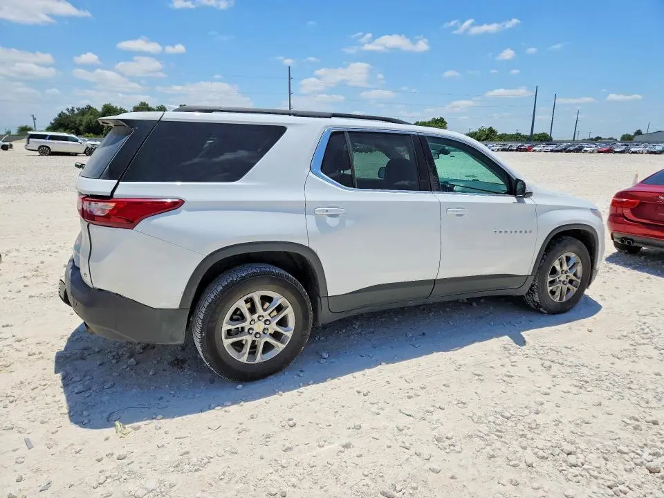 2021 CHEVROLET TRAVERSE LT  