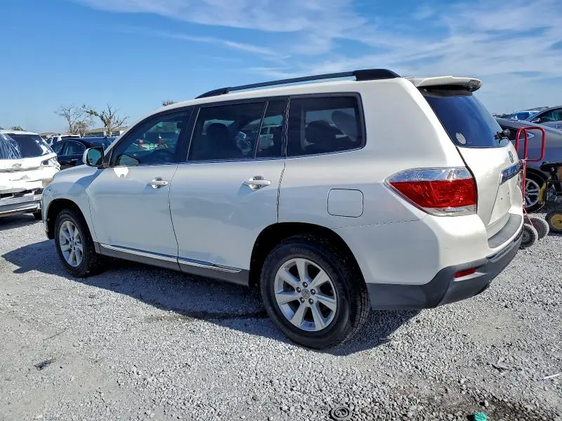 2011 TOYOTA HIGHLANDER BASE  