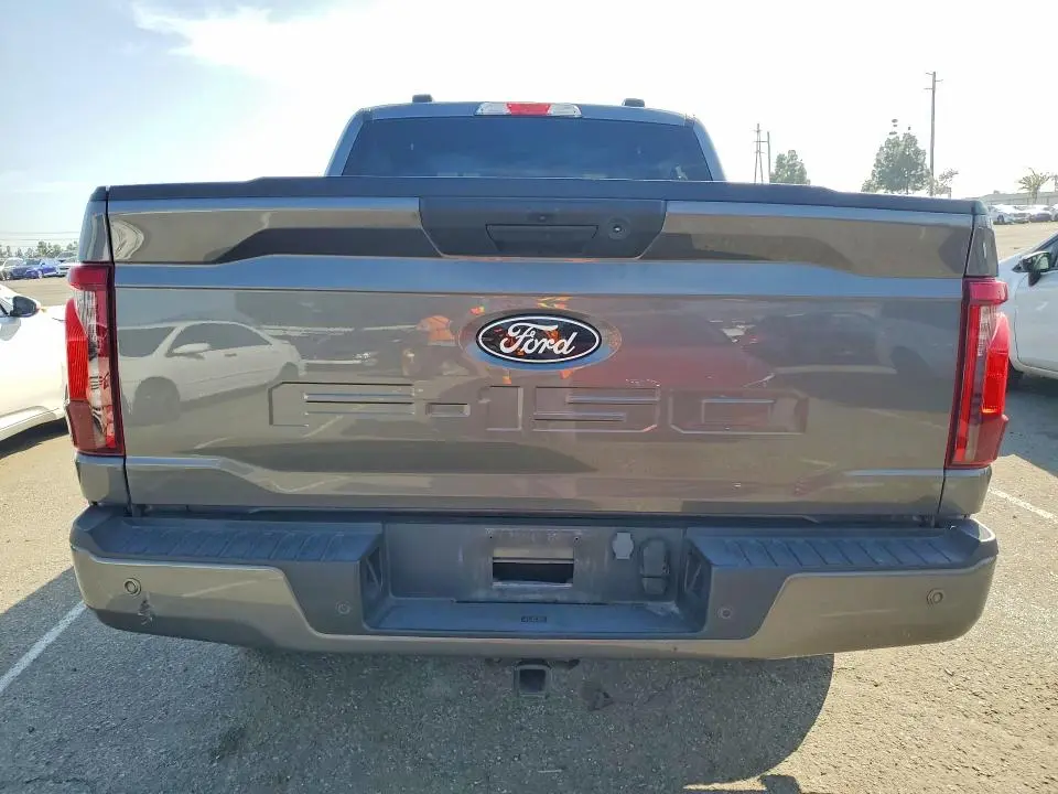 2024 FORD F150 XLT  