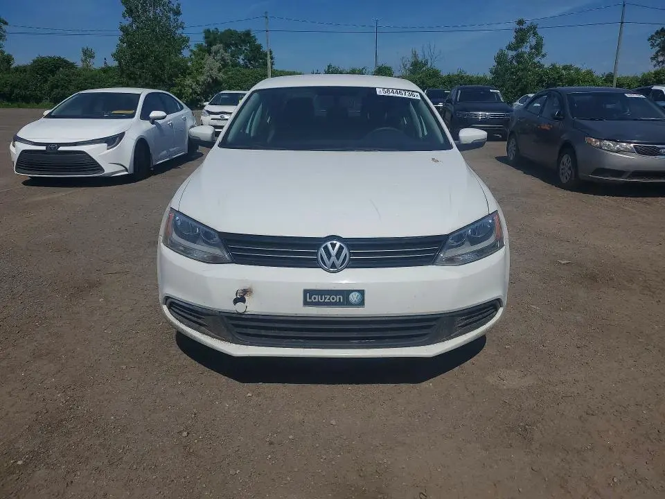 2014 VOLKSWAGEN JETTA BASE  