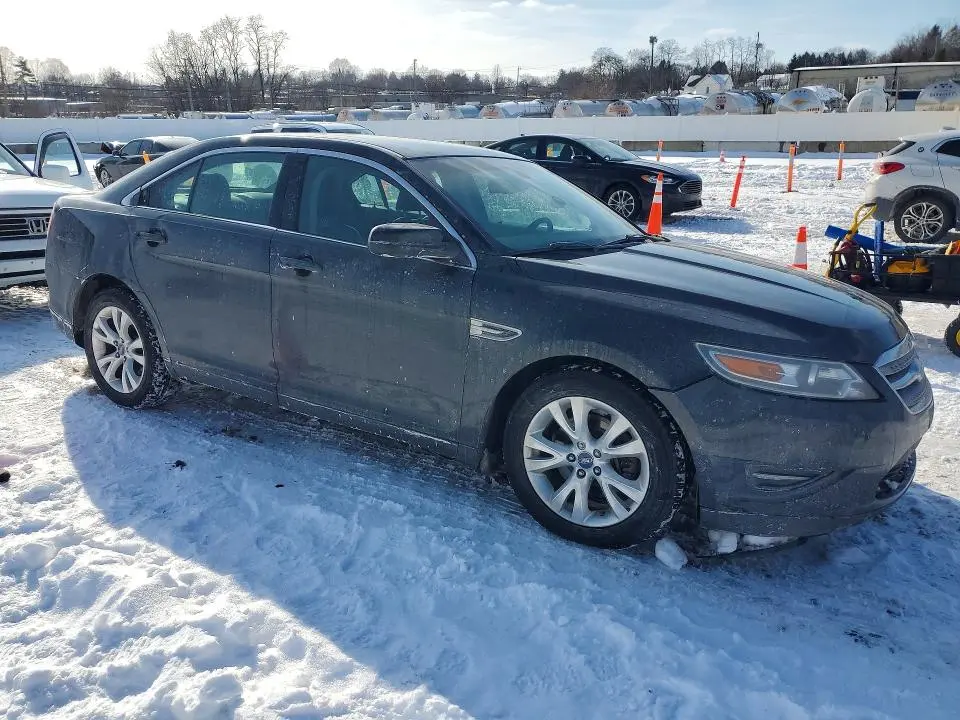 2012 FORD TAURUS SEL  