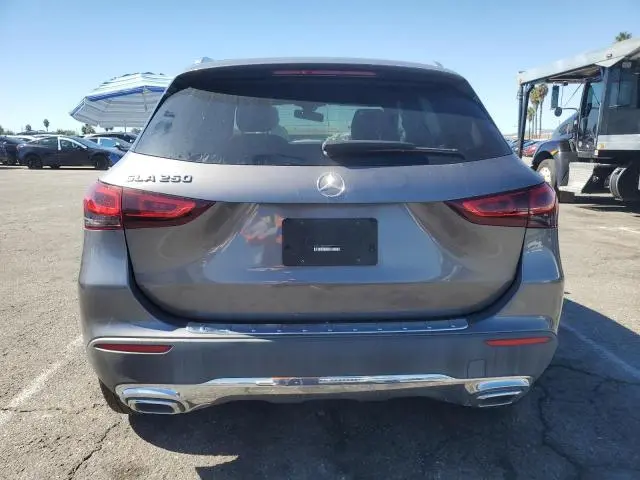 2022 MERCEDES-BENZ GLA 250  