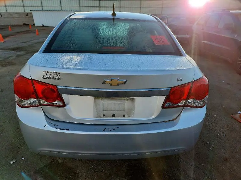 2012 CHEVROLET CRUZE LT  