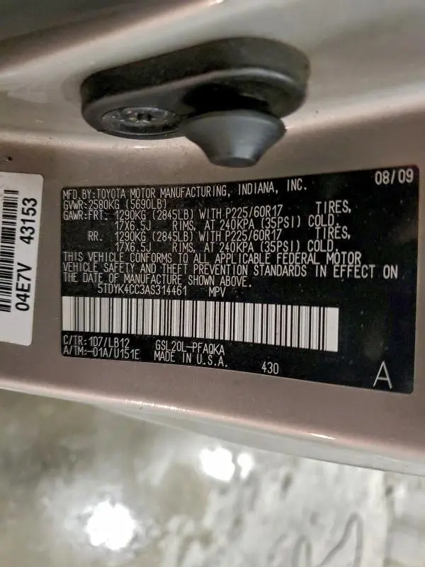 2010 TOYOTA SIENNA XLE  