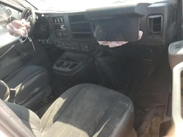 2020 GMC SAVANA G2500  
