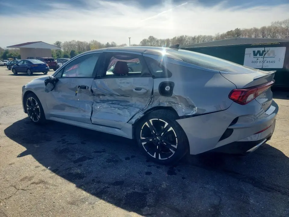 2021 KIA K5 GT LINE  