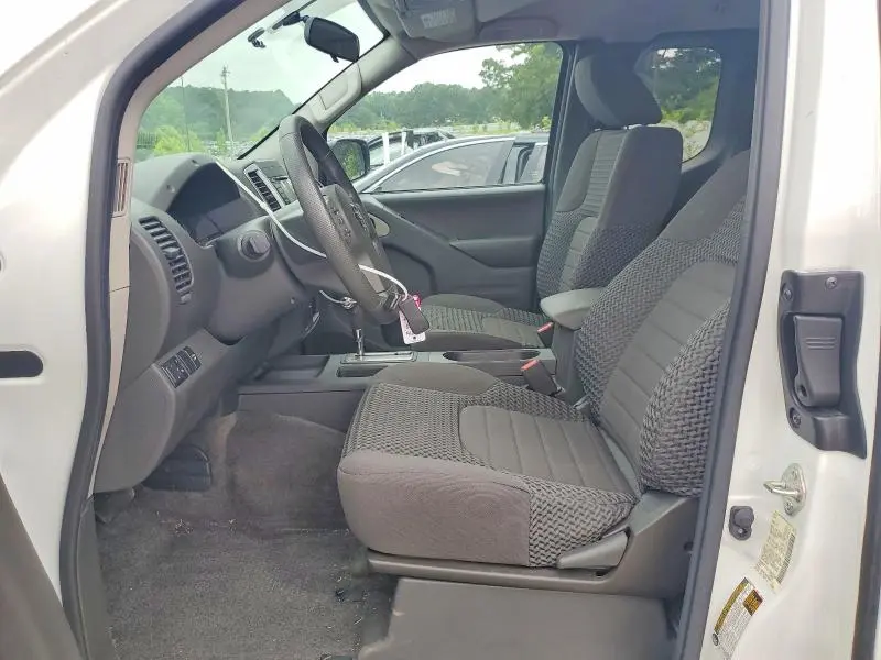 2018 NISSAN FRONTIER SV  