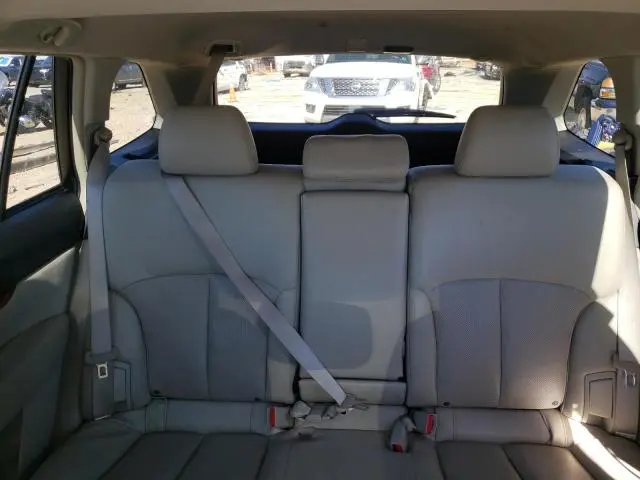 2011 SUBARU OUTBACK 2.5I LIMITED  