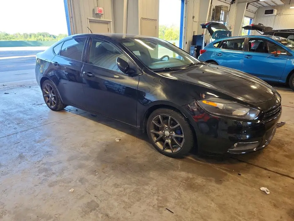 2016 DODGE DART SXT  